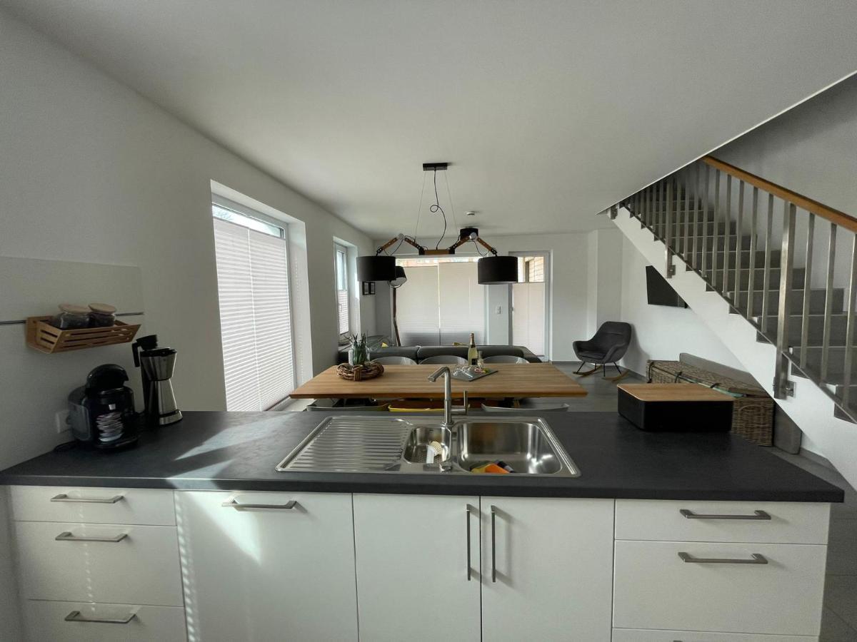 Vila Reusenhaus Sued Breege Exteriér fotografie